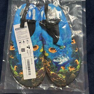 Fish Print Water Shoes Shark 9-10 Wm US, 7.5-8.5 Mens US Shark Underwater Soles